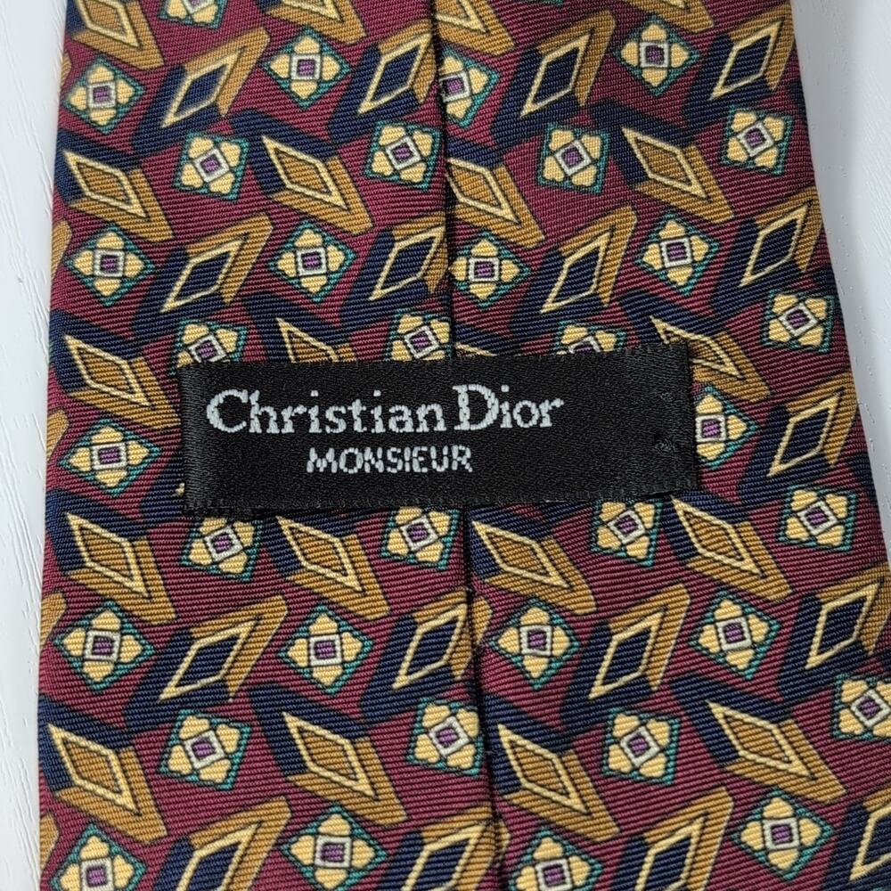 Christian Dior Monsieur Vintage Diamond Geometric 100% Silk USA Tie 58X3.75 - Picture 7 of 7